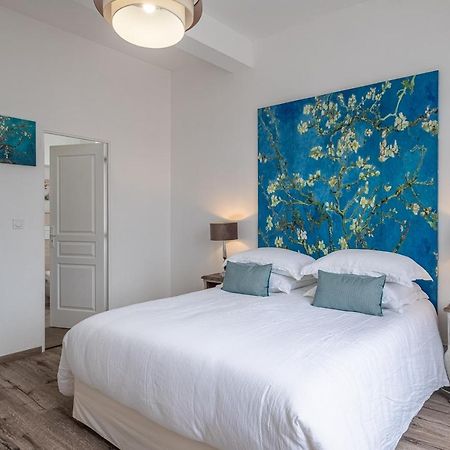 Manoir Des Bertinieres Hotel Cravant-les-Coteaux ภายนอก รูปภาพ