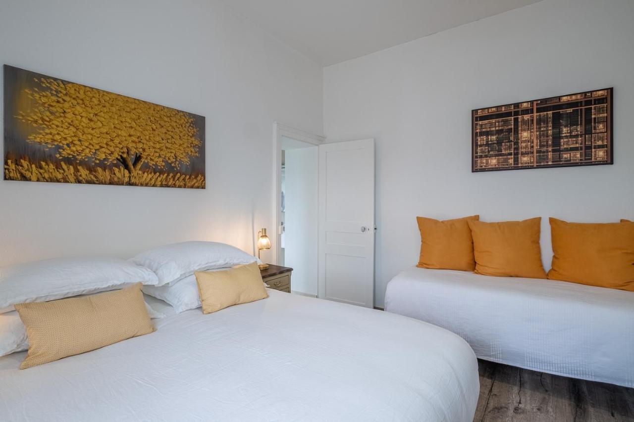 Manoir Des Bertinieres Hotel Cravant-les-Coteaux ภายนอก รูปภาพ