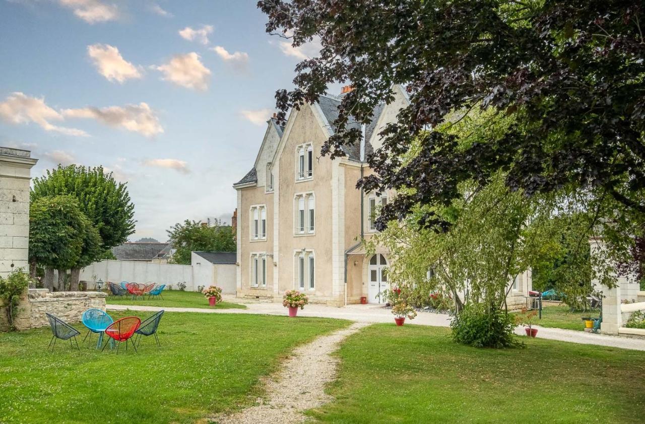 Manoir Des Bertinieres Hotel Cravant-les-Coteaux ภายนอก รูปภาพ