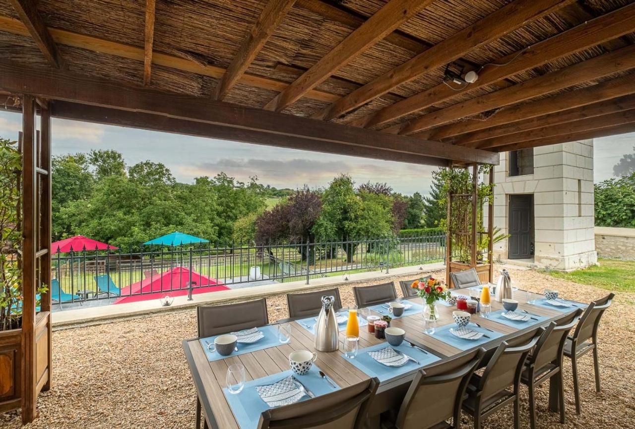 Manoir Des Bertinieres Hotel Cravant-les-Coteaux ภายนอก รูปภาพ