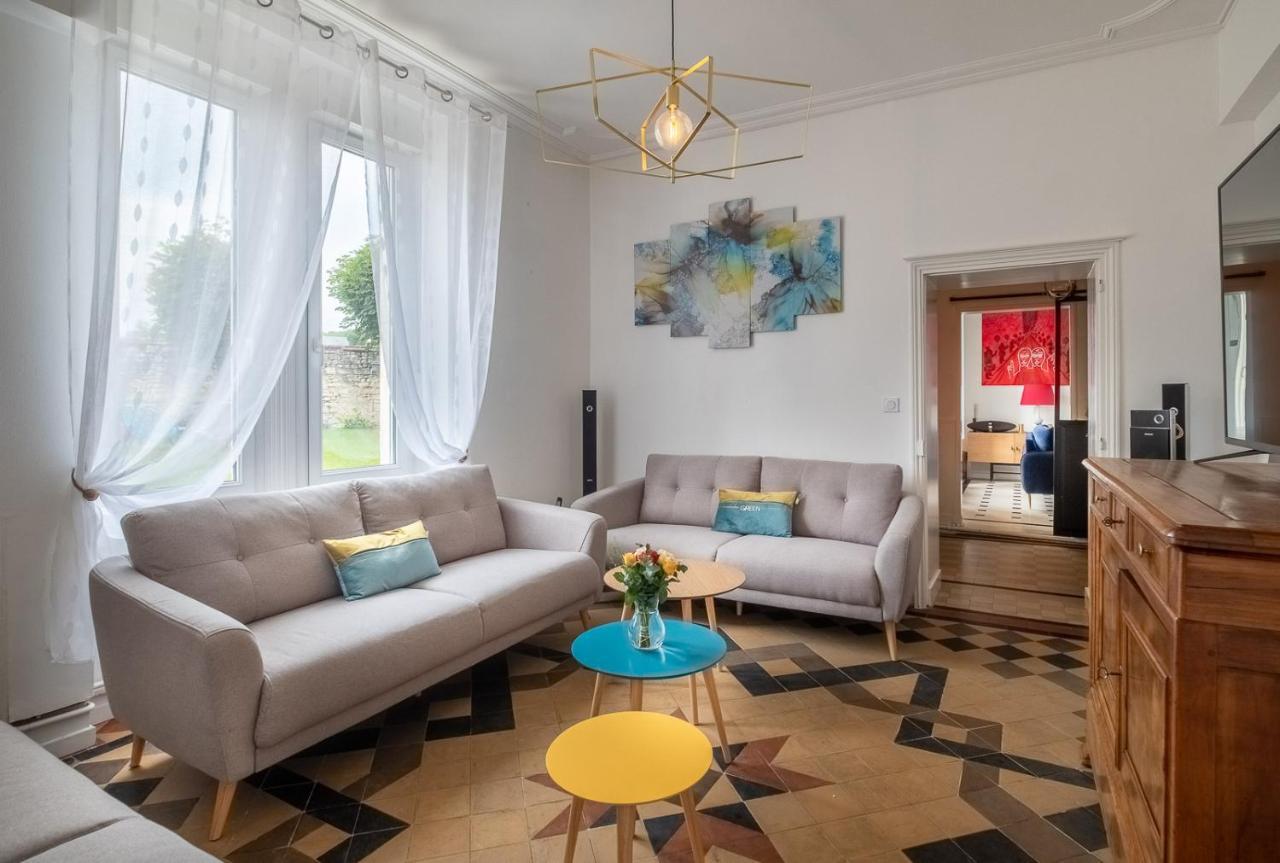 Manoir Des Bertinieres Hotel Cravant-les-Coteaux ภายนอก รูปภาพ