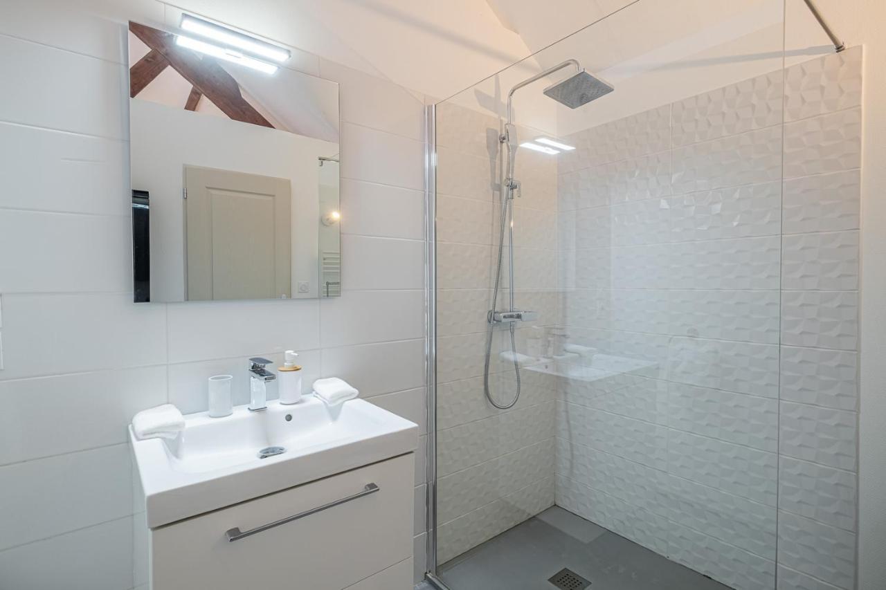 Manoir Des Bertinieres Hotel Cravant-les-Coteaux ภายนอก รูปภาพ